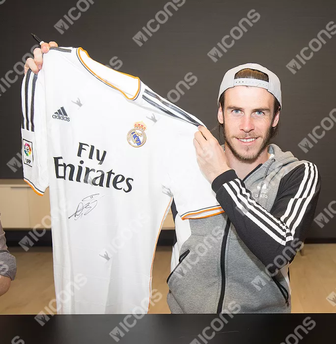 Gareth Bale Front Signed And Framed 2013-14 Home Shirt: Campeones De Europa Edition