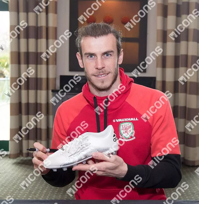 Gareth Bale Signed White And Silver Adidas X 15.4 Boot
