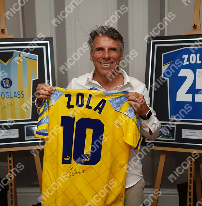 Gianfranco Zola Back Signed Parma Calcio 1913 1995-96 Third Shirt In Classic Frame