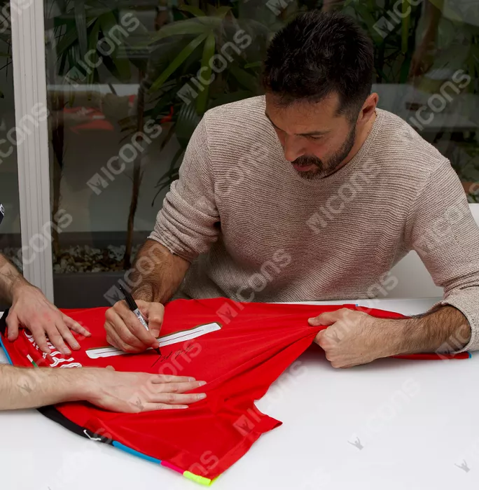 Gianluigi Buffon Back Signed Italy 2016-17 Goalkeeper Third Shirt In Hero Frame: Option 1
