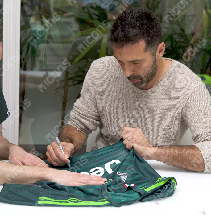 Gianluigi Buffon Front Signed Juventus 2017-19 Goalkeeper Shirt