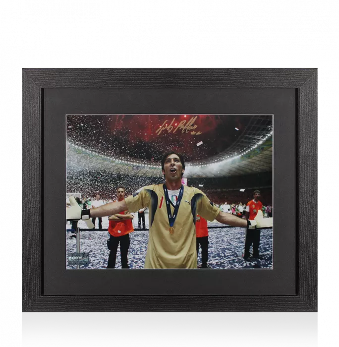 Gianluigi Buffon Signed Italy Photo In Black Wooden Frame: 2006 FIFA World Cup Winner