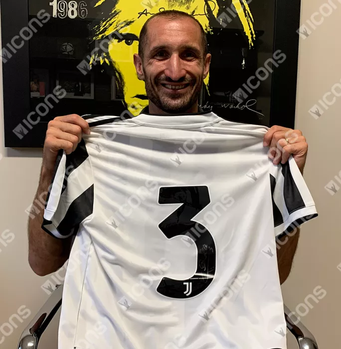 Giorgio Chiellini Back Signed Juventus 2021-22 Home Shirt In Classic Frame