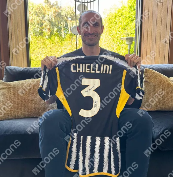 Giorgio Chiellini Back Signed Juventus 2023-24 Shirt - "Fino Alle Fine" Inscription In Classic Frame