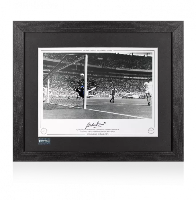 Gordon Banks Signed England Print In Black Wooden Frame: 1970 World Cup vs Brazil