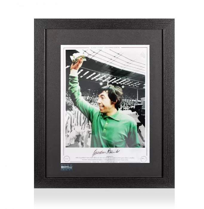 Gordon Banks Signed Stoke City Print In Black Wooden Frame: 1972 League Cup Winners