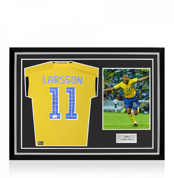 Henrik Larsson Back Signed Sweden Retro Home Shirt In Hero Frame: Option 1