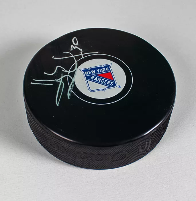 Henrik Lundqvist Signed New York Rangers NHL Puck