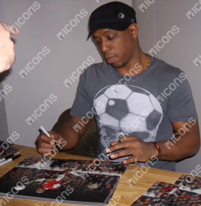 Ian Wright Signed Arsenal Photo In Black Wooden Frame: Master Of The Ball