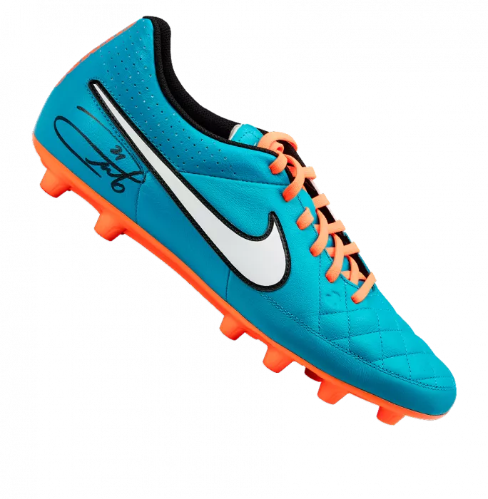Andrea Pirlo Signed Blue Nike Tiempo Boot
