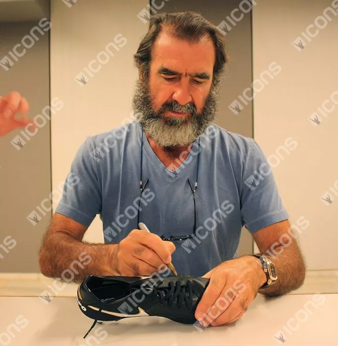 Eric Cantona Signed Black Nike Tiempo Boot