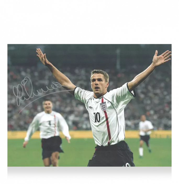 Michael Owen Signed England Photo
