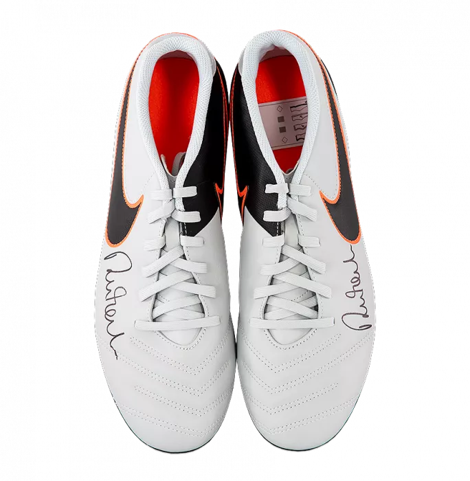 Robbie Fowler Signed Grey Nike Tiempo Boot