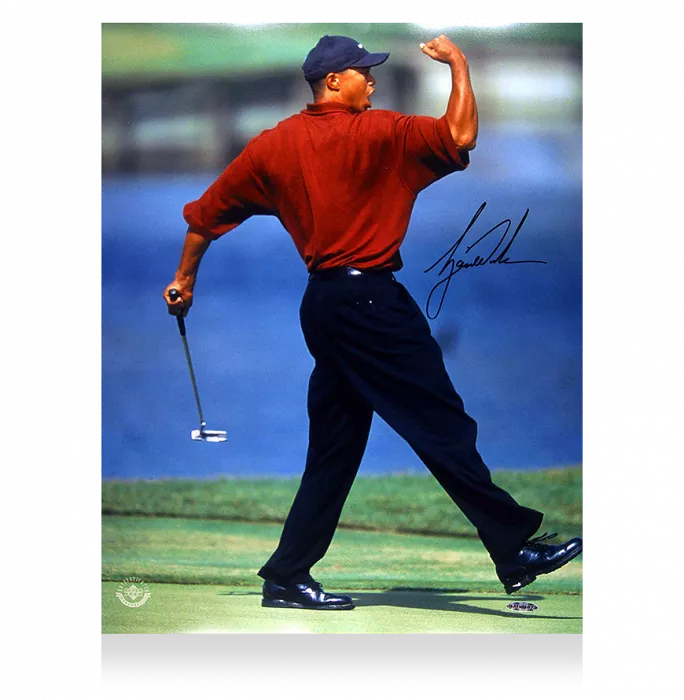 Tiger Woods Signed Photo: Fist Pump