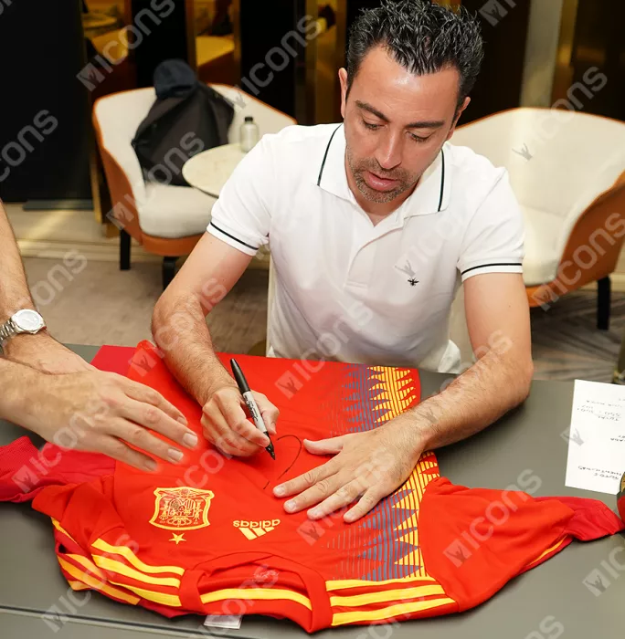 Xavi Front Signed Spain 2018-19 Home Shirt