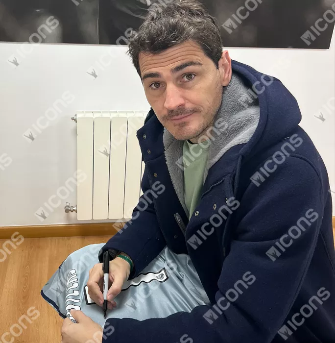 Iker Casillas Back Signed Real Madrid 2004-05 Goalkeeper Shirt
