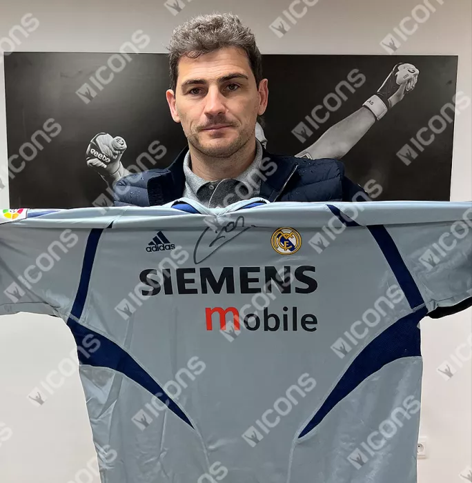 Iker Casillas Front Signed Real Madrid 2004-05 Goalkeeper Shirt