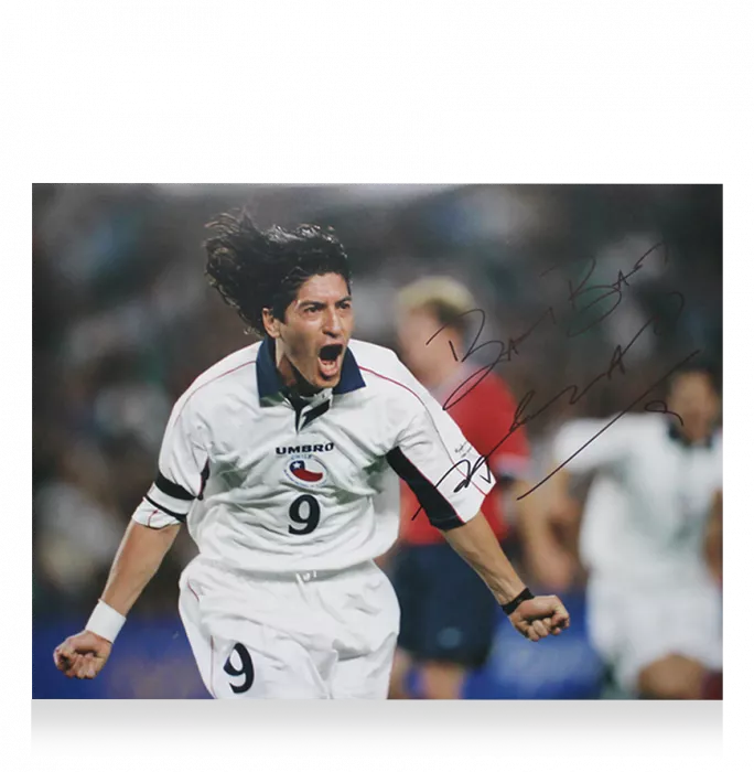 Ivan Zamorano Signed Chile Photo In Premium Photo Frame: Sydney 2000 Bronze Medal Brace V USA