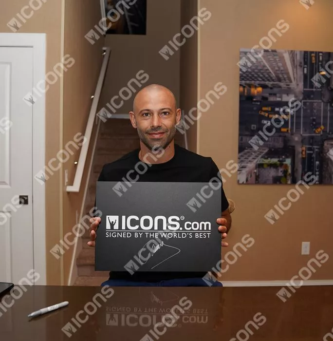 Javier Mascherano Back Signed Liverpool FC 2021-22 Home Shirt With Fan Style Numbers In Classic Frame