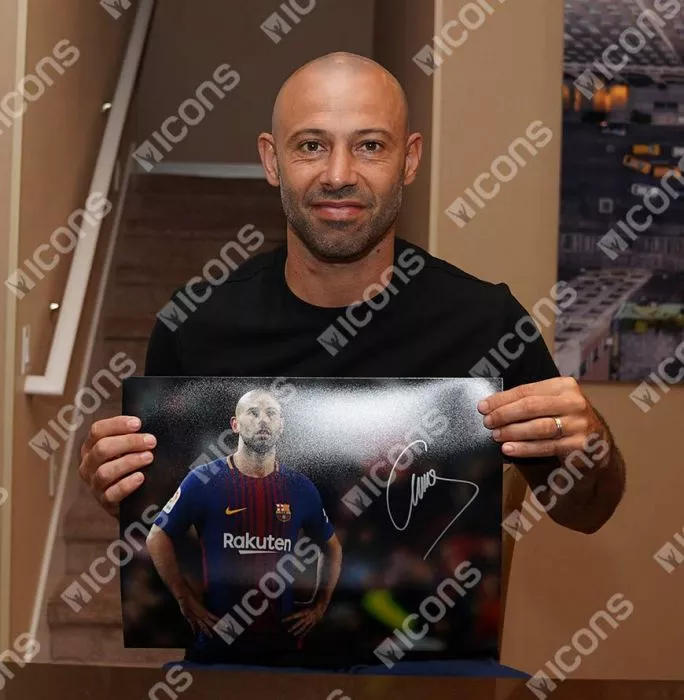 Javier Mascherano FC Barcelona & Javier Mascherano Argentina Signed Photos In Dual Photo Frame