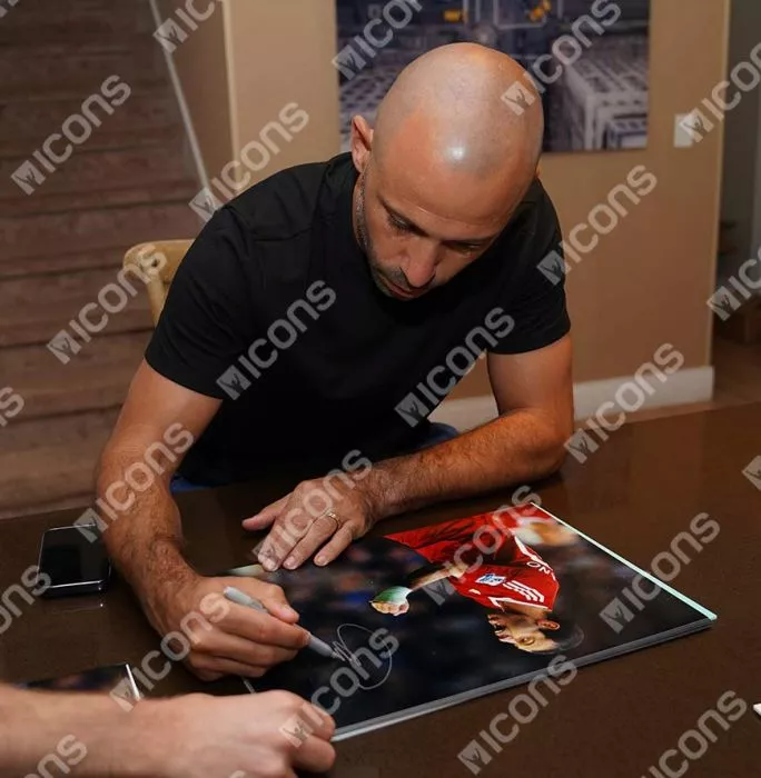 Javier Mascherano Signed Liverpool FC Photo In Black Wooden Frame: Premier League Icon