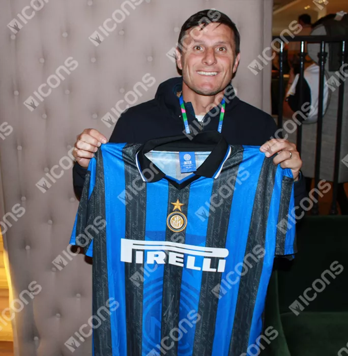Javier Zanetti Front Signed Internazionale 1997-98 Home Shirt In Hero Frame: Option 1