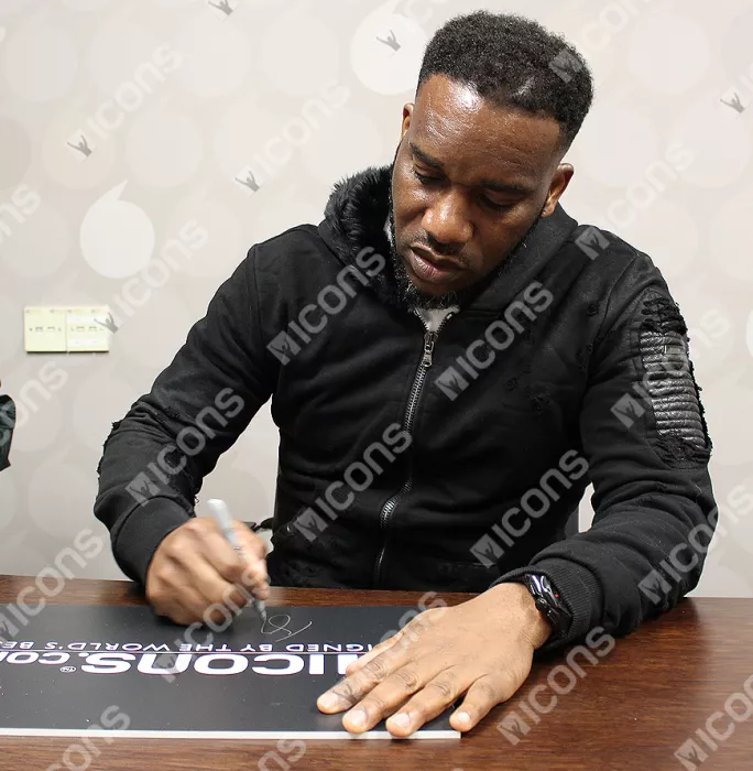 Jay-Jay Okocha Back Signed Paris Saint-Germain 2000-01 Home Shirt In Classic Frame