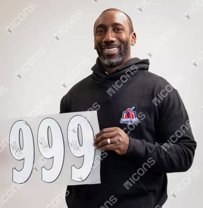 Jimmy Floyd Hasselbaink Back Signed Chelsea 1999-01 Home Shirt With Fan Style Numbers In Hero Frame: Option 1