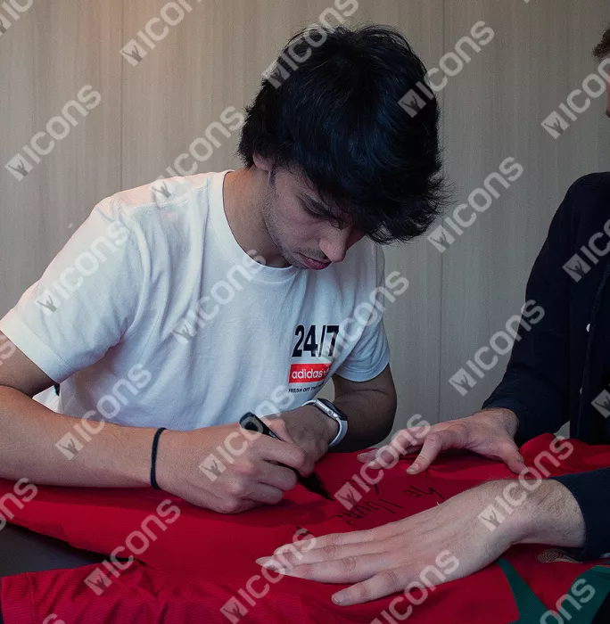 Joao Felix Front Signed Portugal 2019-20 Home Shirt In Classic Frame: "Se Igual A Ti Mesmo" Edition