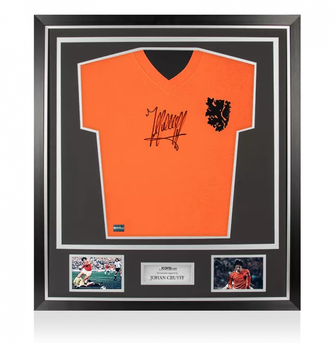 Johan Cruyff Front Signed Retro Netherlands Shirt In Classic Frame