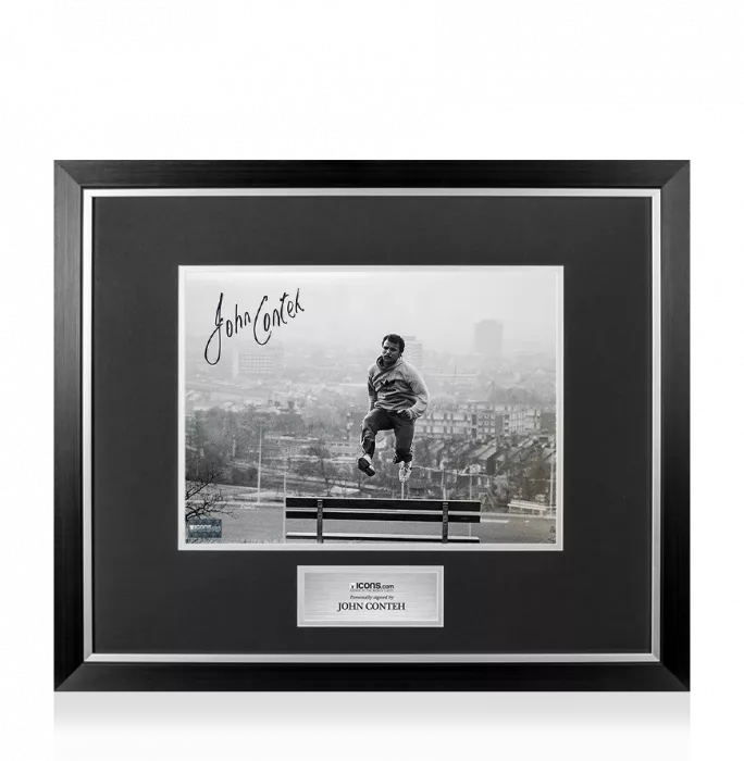 John Conteh Signed Photo In Premium Photo Frame: Training
