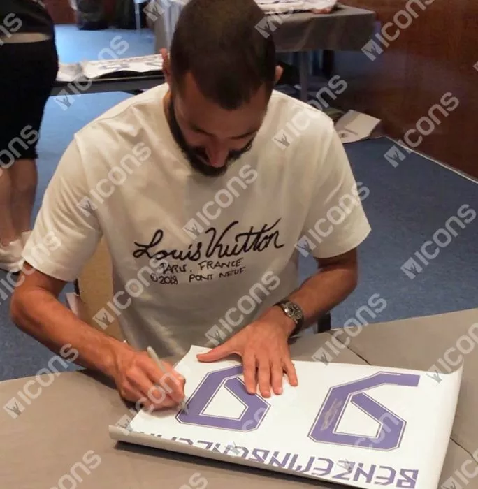 Karim Benzema Back Signed Real Madrid 2021-22 Home Shirt With Fan Style Numbers