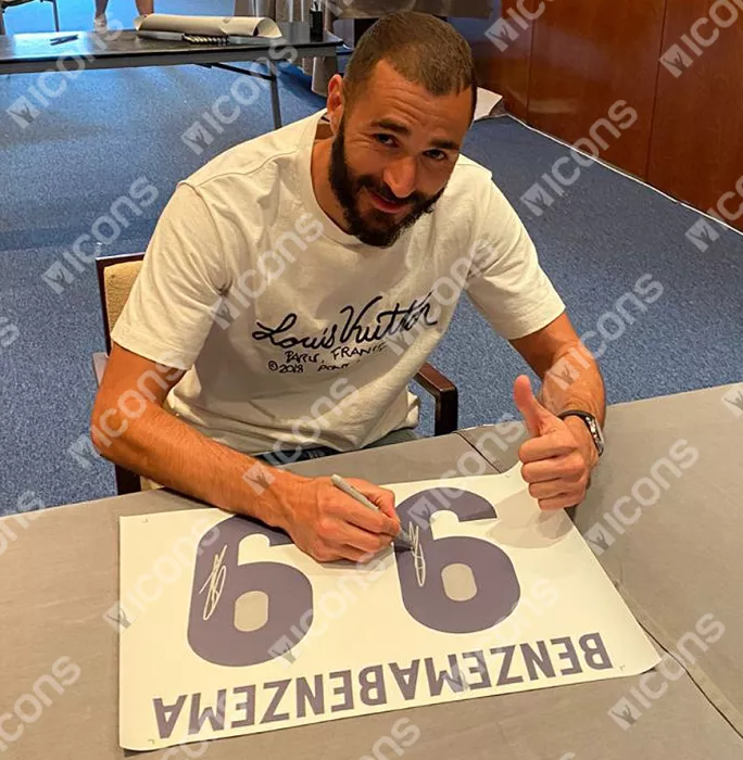 Karim Benzema Signed Real Madrid 2016-17 Home Shirt With Fan Style Number In Hero Frame: Option 1