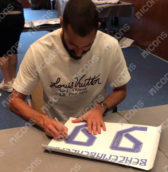 Karim Benzema Signed Real Madrid 2021-22 Home Shirt With Fan Style Number