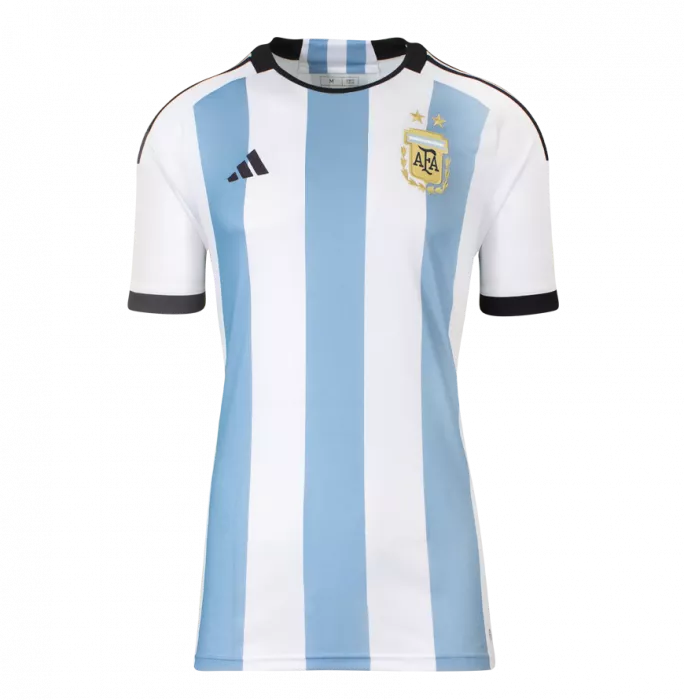 Lautaro Martinez Back Signed Argentina 2022 Home Shirt - "Campeones Del Mundo" Inscription In Classic Frame