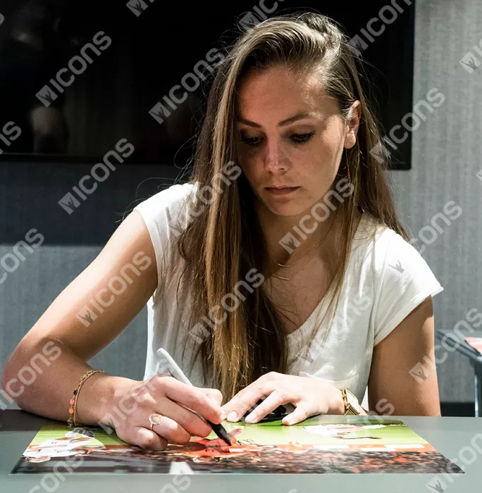 Lieke Martens Signed Netherlands Photo In Premium Photo Frame: FIFA World Cup Qualifier Goal Vs Switzerland