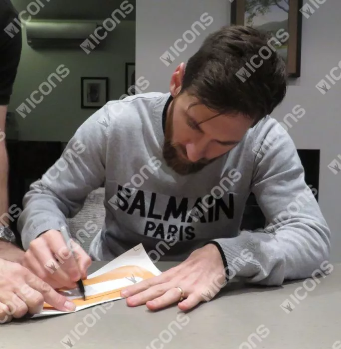 Lionel Messi Back Signed FC Barcelona Home Shirt In Classic Frame: 400 La Liga Goals Special Edition