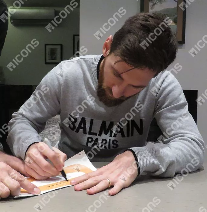 Lionel Messi Back Signed FC Barcelona Home Shirt In Classic Frame: 400 La Liga Goals Special Edition