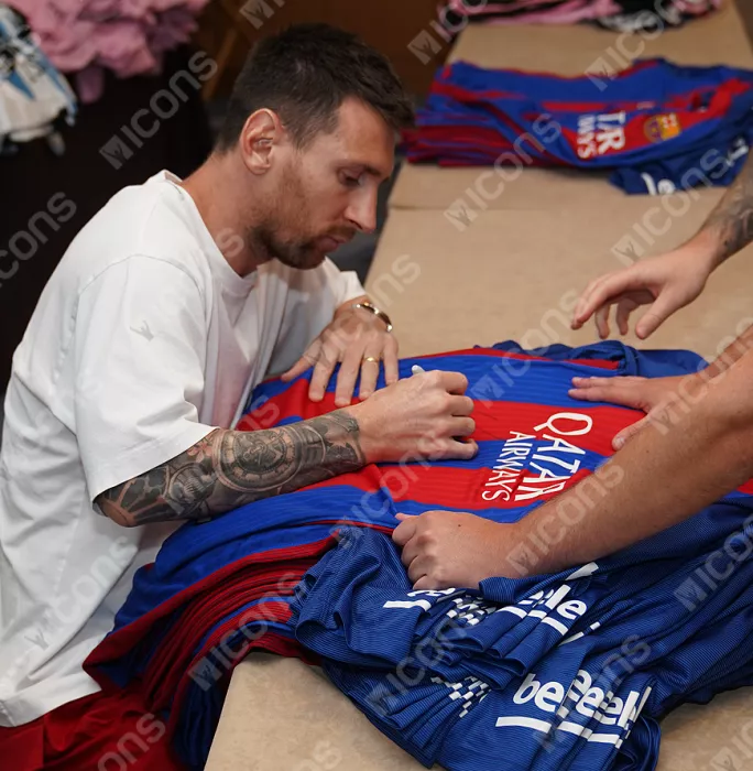 Lionel Messi & Luis Suarez Front Signed FC Barcelona 2016-17 Home Shirt In Hero Frame: Option 1