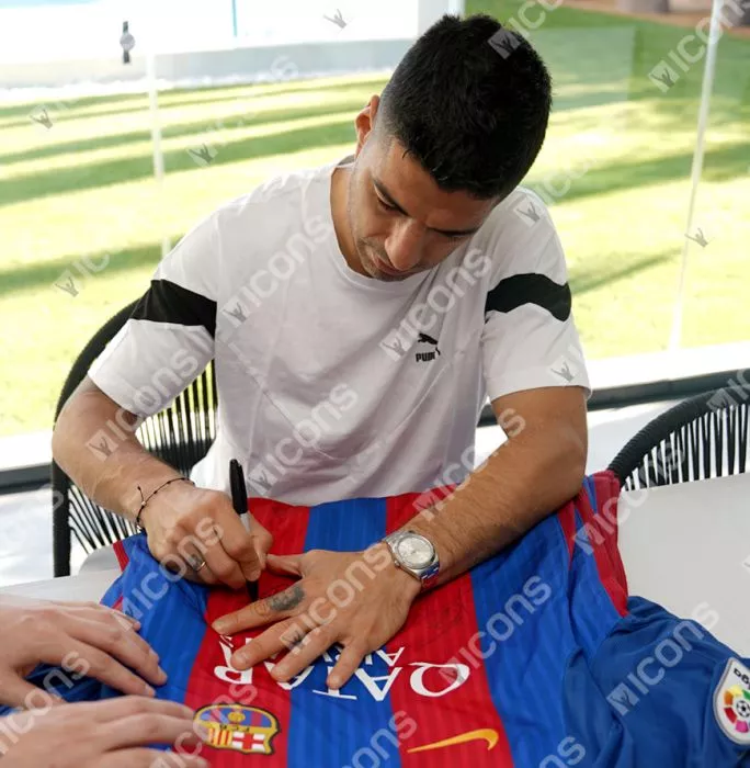 Lionel Messi & Luis Suarez Official FC Barcelona Front Signed And Framed 2016-17 Home Shirt