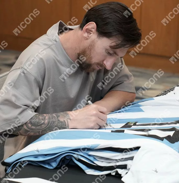 Lionel Messi Official 2022 FIFA World Cup™ Back Signed And Framed Argentina 2022 Home Shirt: 2022 FIFA World Cup Winning Captain Edition
