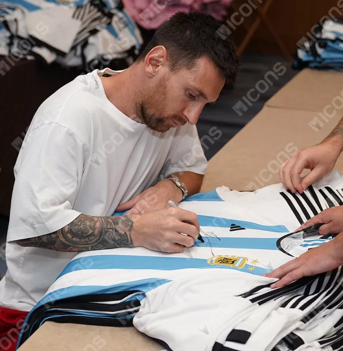 Lionel Messi Official 2022 FIFA World Cup™ Front Signed And Hero Framed Argentina 2022-23 Home Shirt: Number 10 Edition