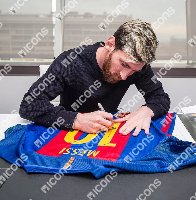 Lionel Messi Official Back Signed And Framed Barcelona 2016-17 Home Shirt