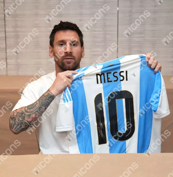 Lionel Messi Official Back Signed Argentina 2024-25 Home Shirt In Hero Frame: Copa América Edition