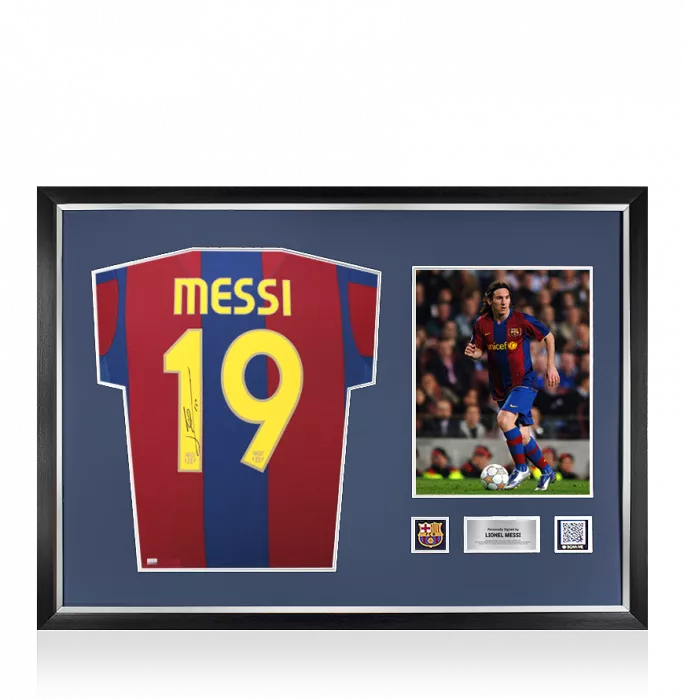 Lionel Messi Official FC Barcelona Back Signed and Framed 2007-08 Home Shirt
