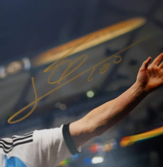 Lionel Messi Official Signed Argentina Photo In Black Wooden Frame: 2022 FIFA World Cup Winner