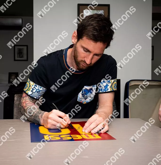 Lionel Messi Official Signed FC Barcelona 2008-09 Shirt Print In Black Wooden Frame: Limited Edition 'Messi 10'