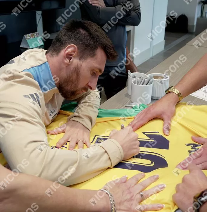 Lionel Messi Official UEFA Champions League Official Back Signed And Framed FC Barcelona 2019-20 Away Shirt