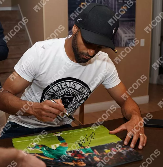 Lucas Moura Signed Tottenham Hotspur Photo In Black Wooden Frame: UEFA Champions League Semi Final Goal Vs Ajax