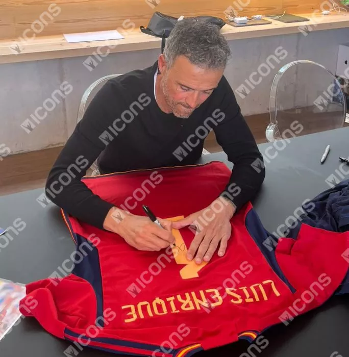 Luis Enrique Back Signed Spain 2022 Home Shirt With Fan Style Numbers In Deluxe Packaging